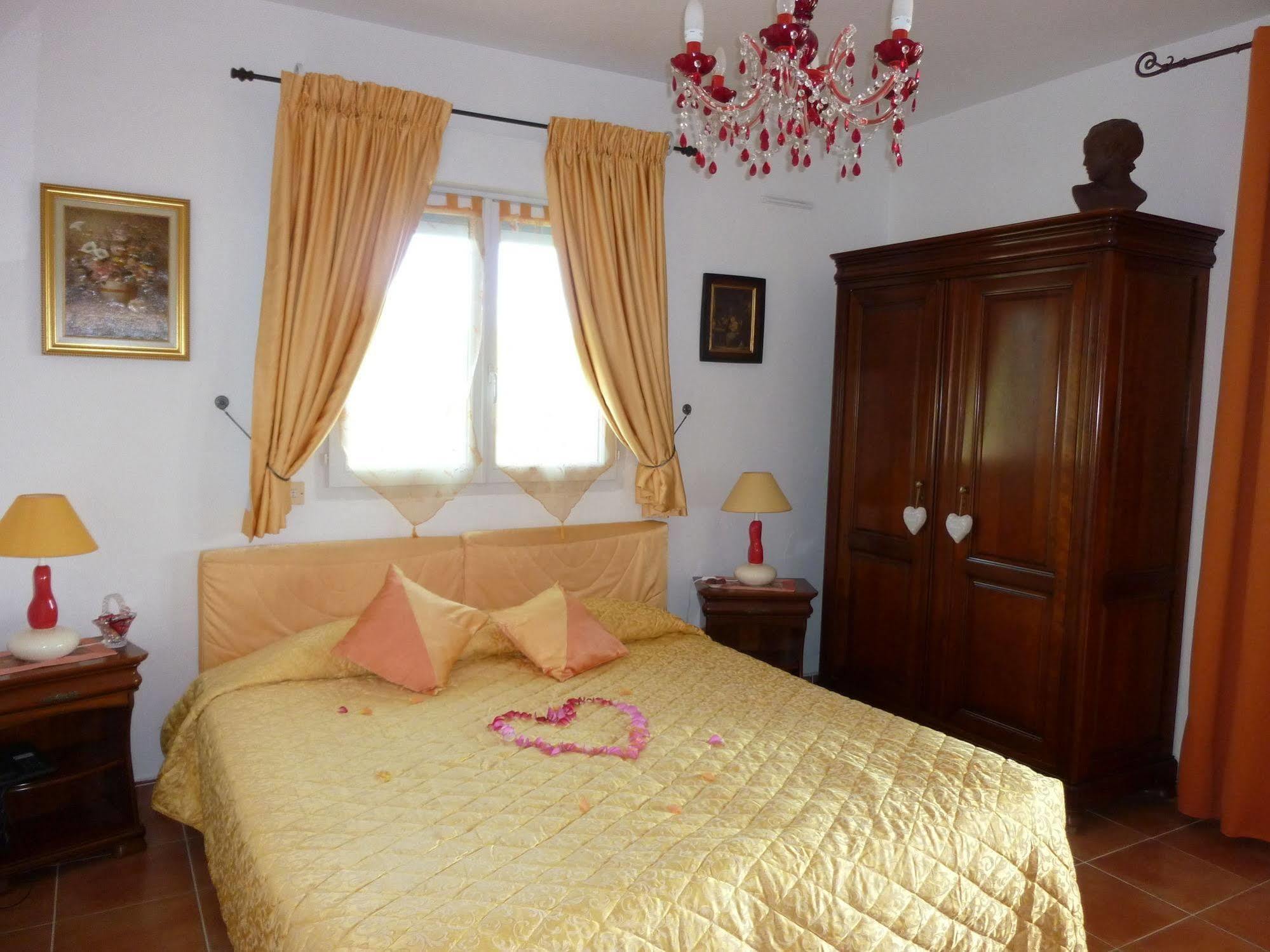 Hotel Martinengo Σαιντ-Μαξίμ Εξωτερικό φωτογραφία