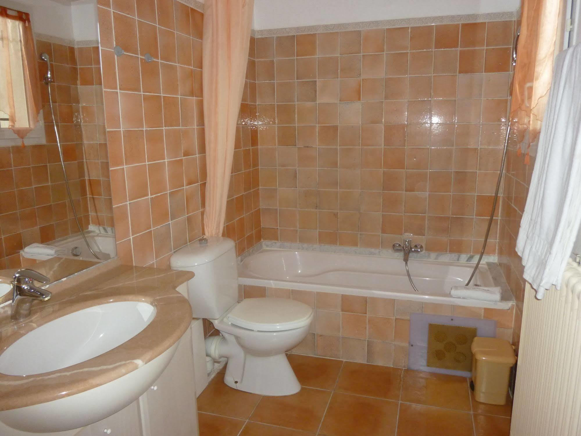 Hotel Martinengo Σαιντ-Μαξίμ Εξωτερικό φωτογραφία