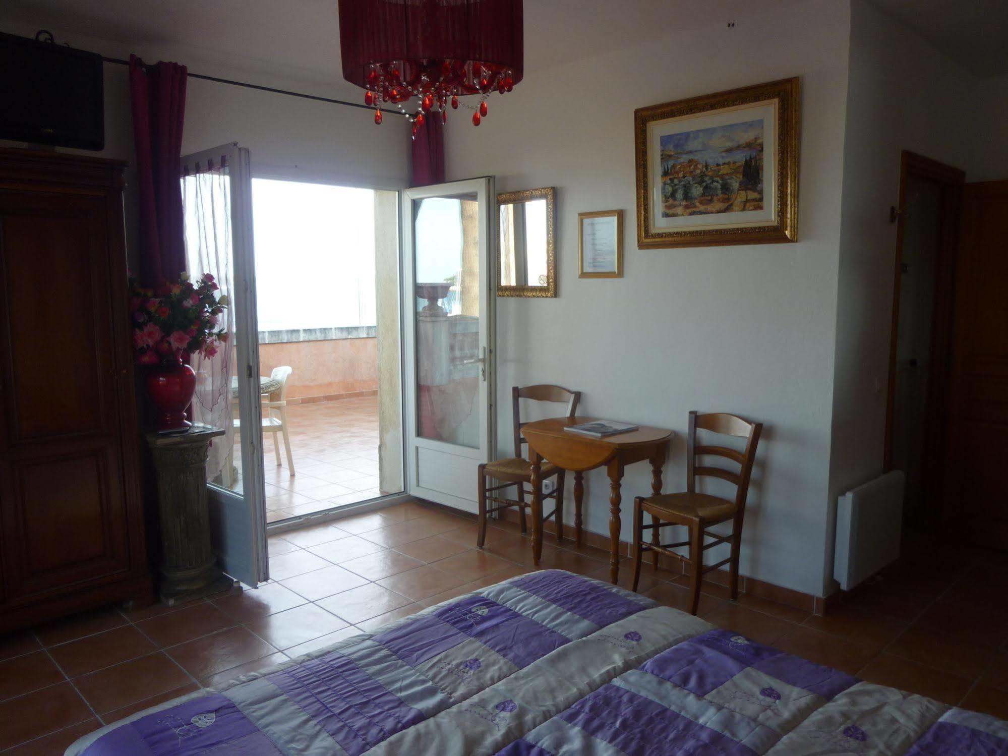Hotel Martinengo Σαιντ-Μαξίμ Εξωτερικό φωτογραφία