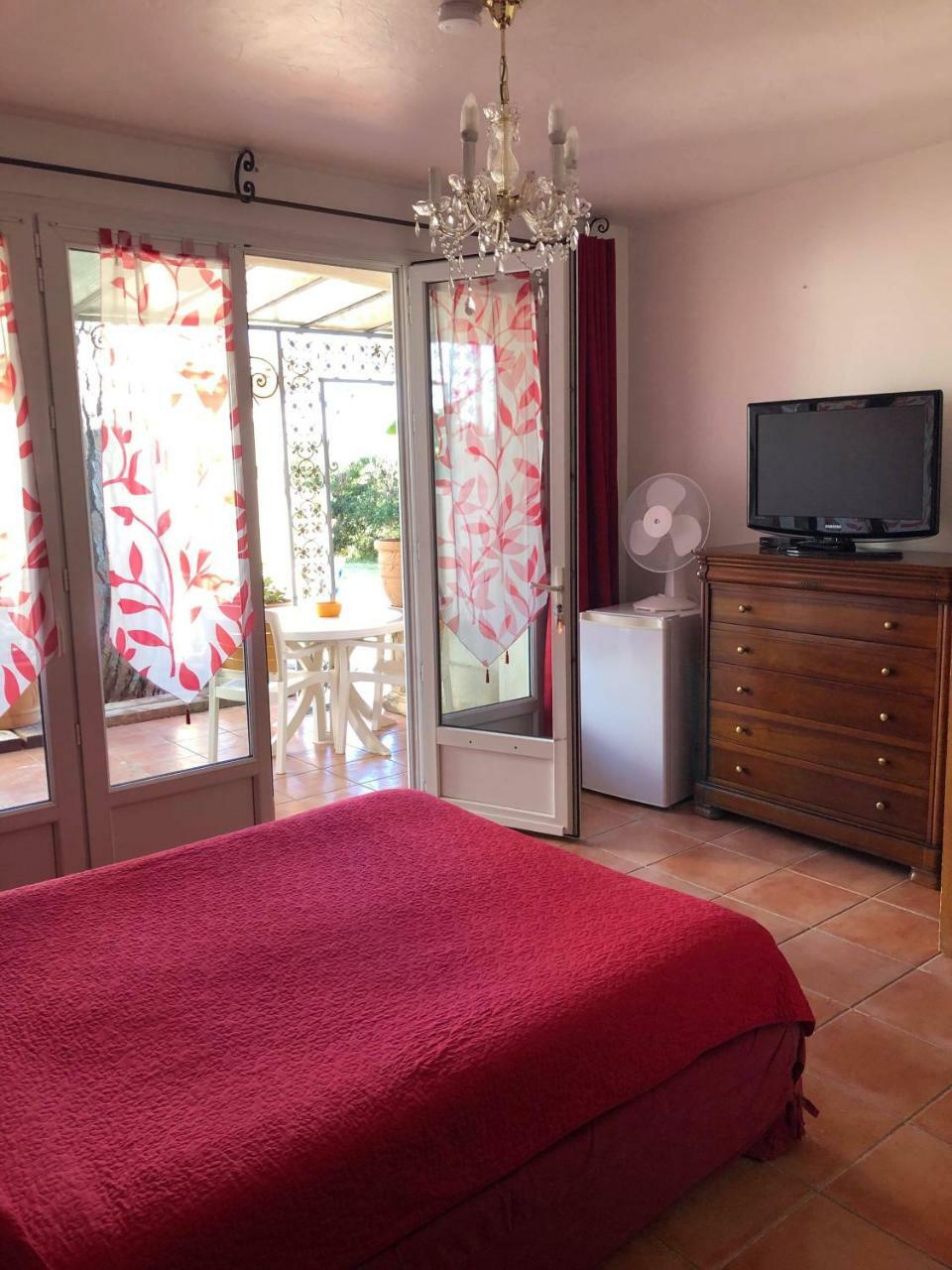 Hotel Martinengo Σαιντ-Μαξίμ Εξωτερικό φωτογραφία